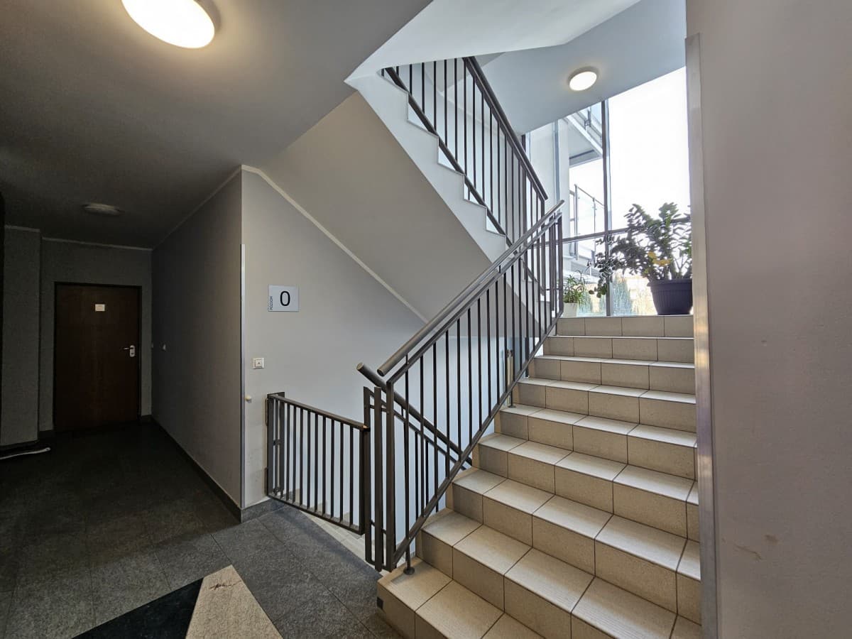 Светлая двухкомнатная квартира в Виланове – 8