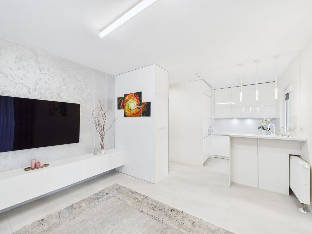 Трехкомнатная квартира с садом в закрытом комплексе – 2