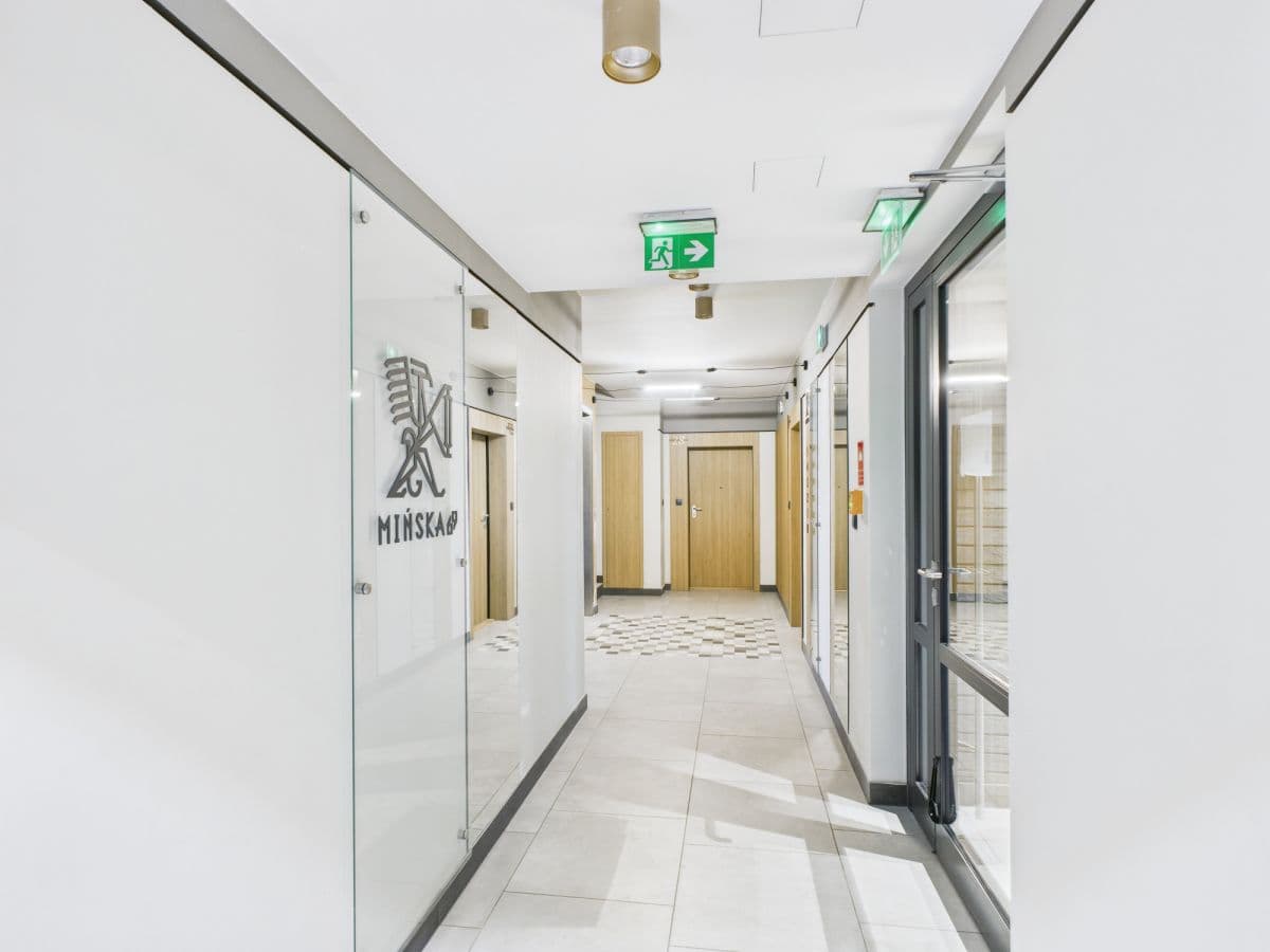 Трехкомнатная квартира с садом в закрытом комплексе – 13