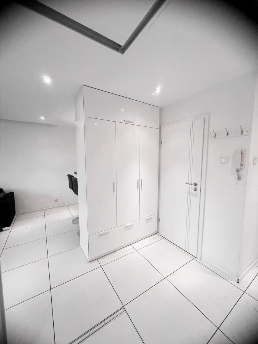 Светлая уютная квартира с большим балконом в Праге – 11