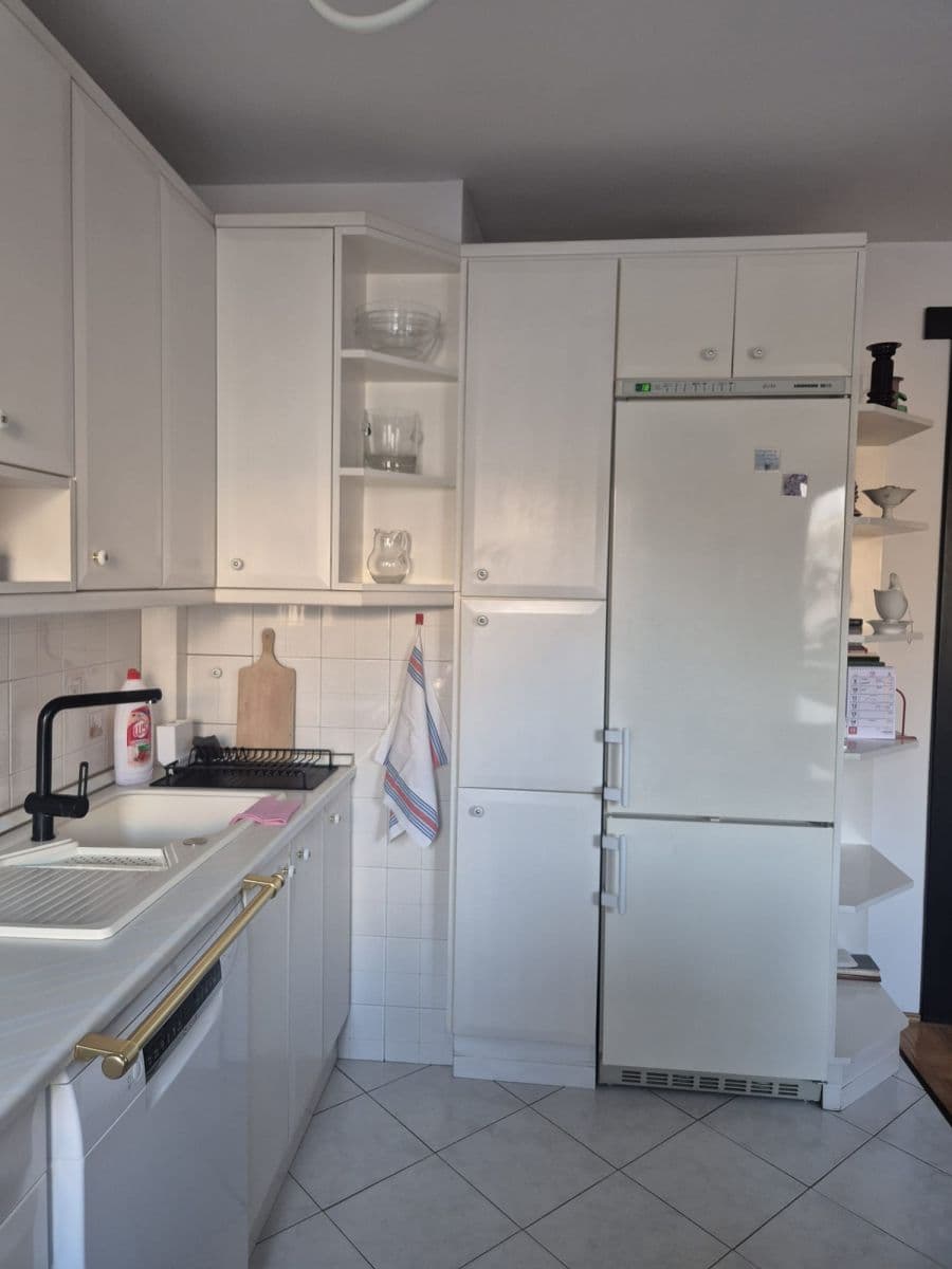 Просторная 3-комнатная квартира в Урсусе – 3