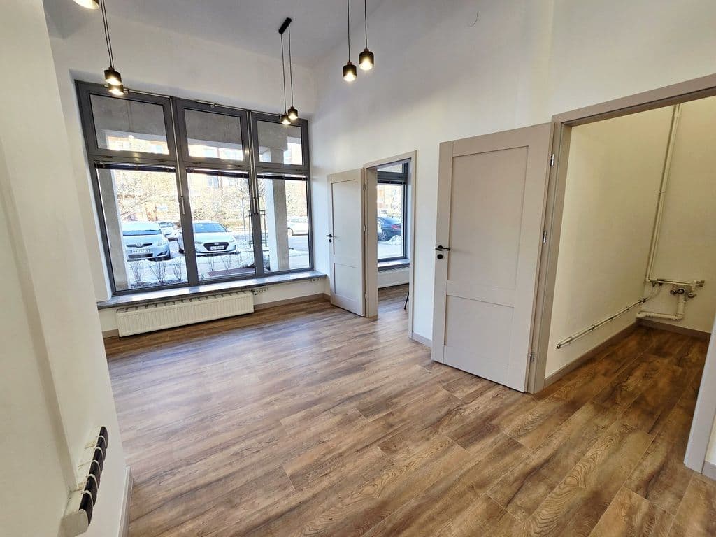 Свежевы renovated коммерческое помещение в отличном месте – 4