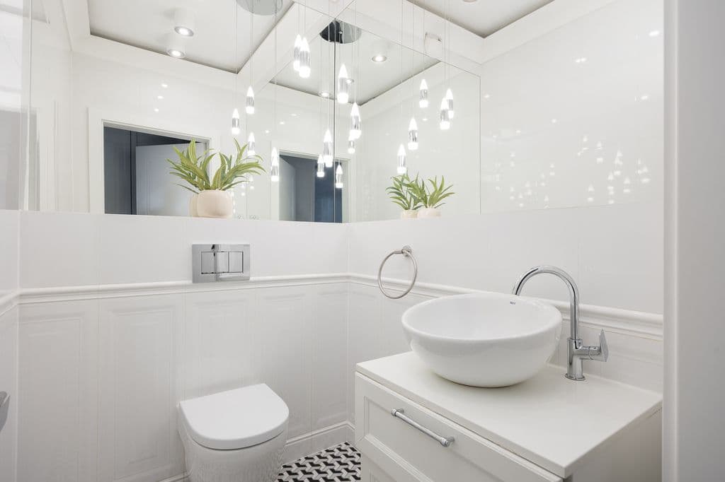 Просторная четырехкомнатная квартира у метро Вилановска – 15