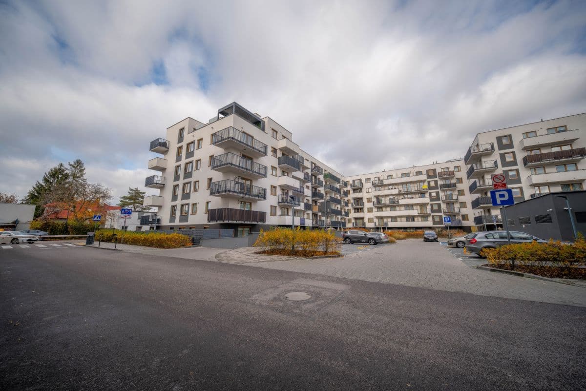 Просторная 4-комнатная квартира с двумя садами – 1