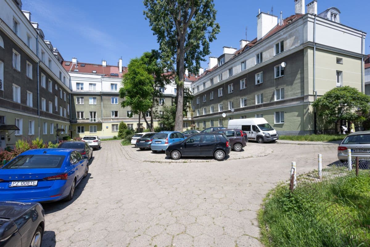 Уютная квартира после ремонта в старинном Мокотове – 17