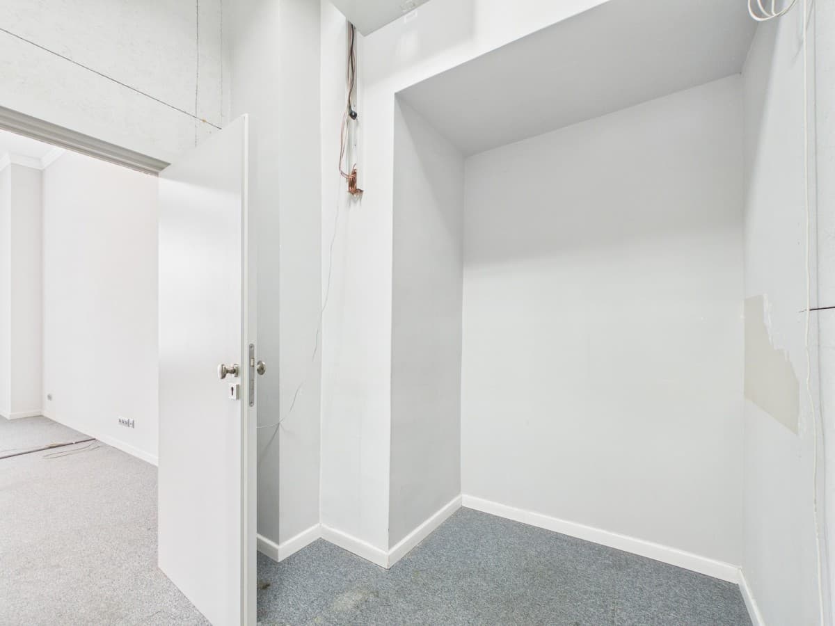 Офисное помещение в историческом небоскребе Варшавы – 6