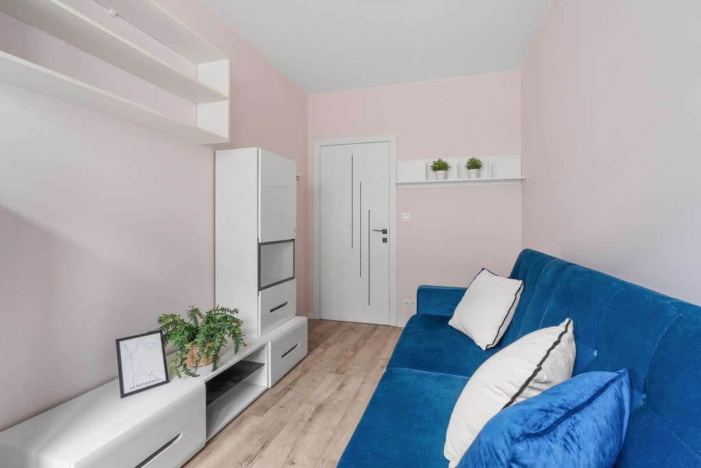 Przestronne mieszkanie rodzinne z dużą loggią – 7