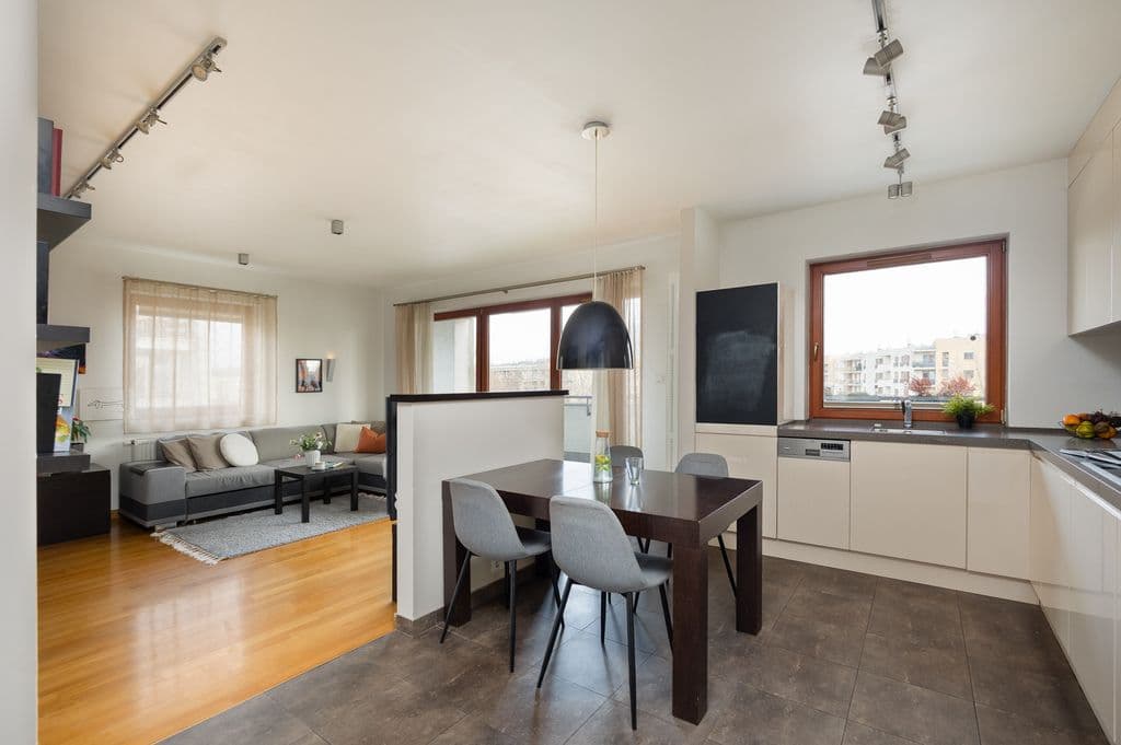 Komfortowe 3-pokojowe mieszkanie blisko metra – 6