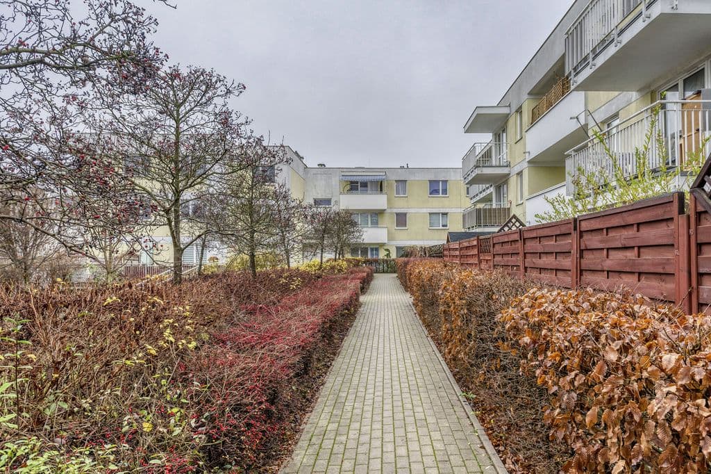 Nowoczesne 2-pokojowe mieszkanie z ogrodem i tarasem – 17