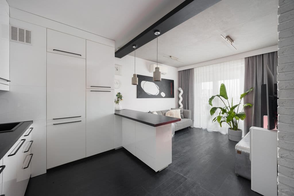 Nowoczesne mieszkanie w Woli, gotowe do wprowadzenia – 10