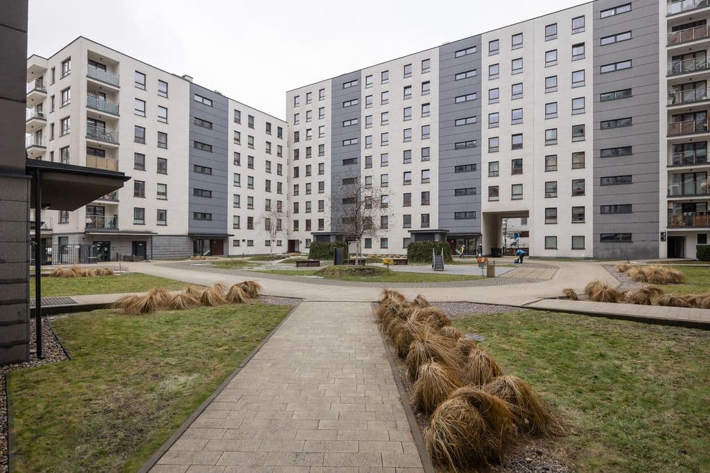 Nowoczesne mieszkanie w Woli, gotowe do wprowadzenia – 14