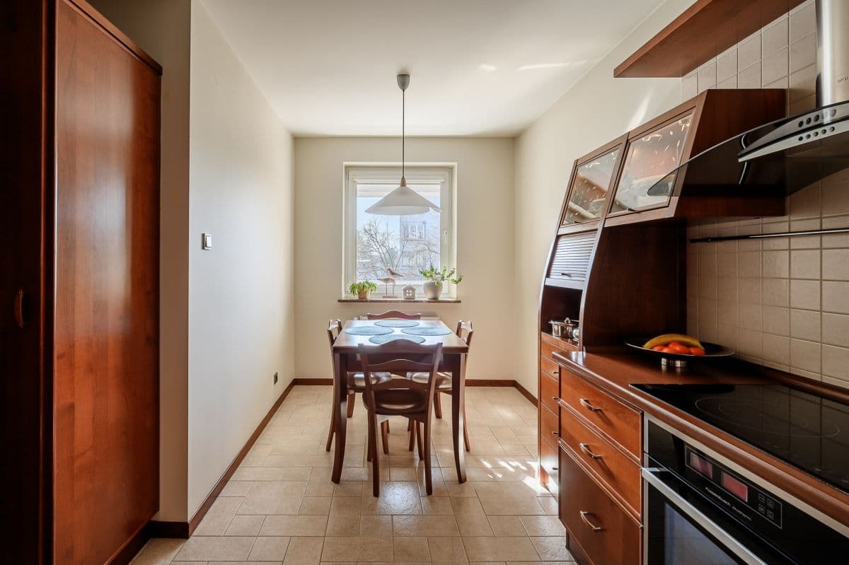 Przestronne mieszkanie 140 m² w spokojnym Gocławiu – 14