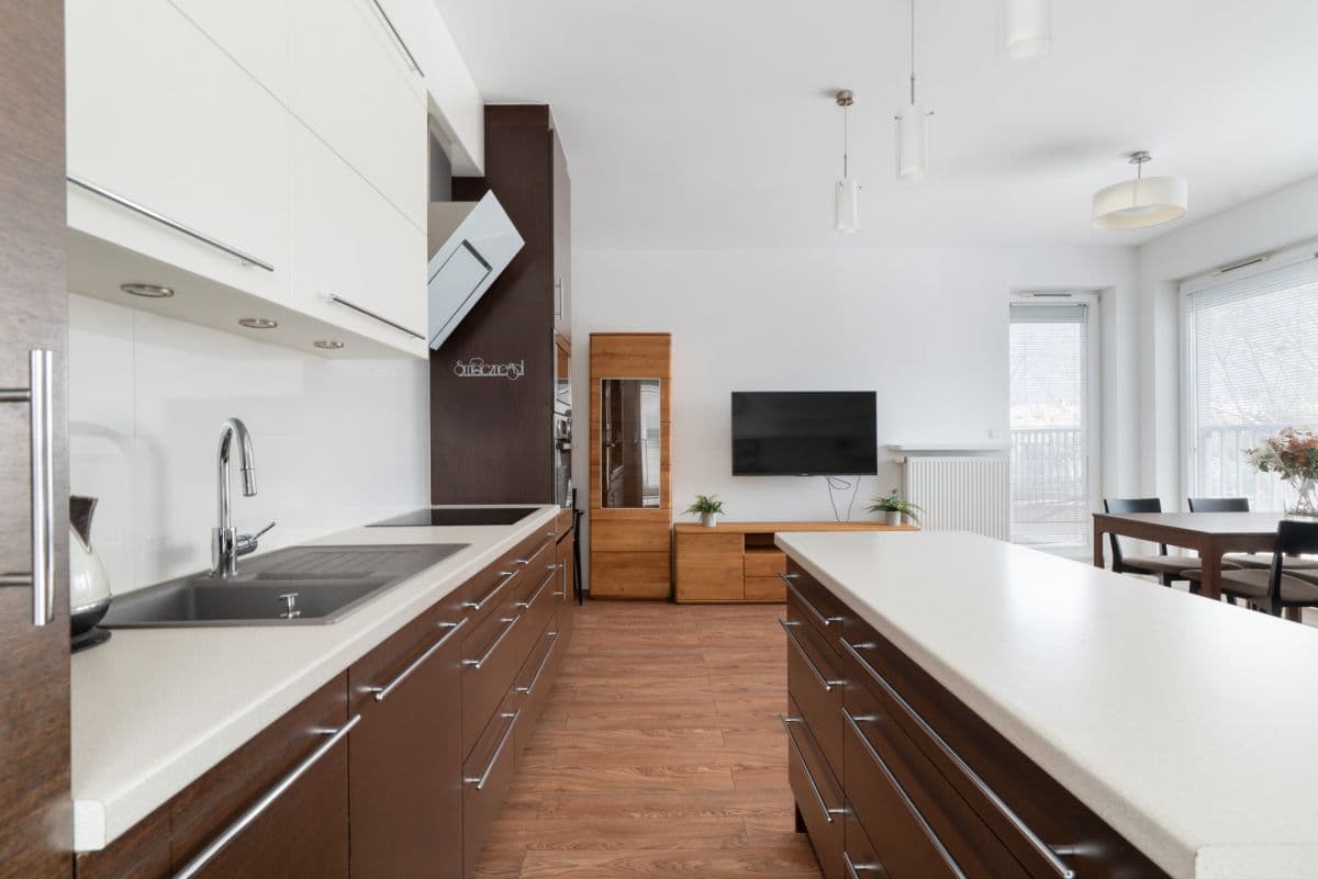 Przestronny 3-pokojowy apartament w świetnej lokalizacji – 6