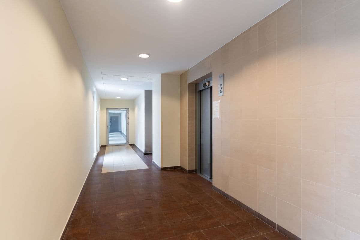 Przestronny 3-pokojowy apartament w doskonałej lokalizacji – 20