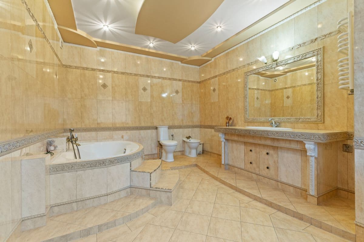 Obłędna rezydencja dworkowa z domem dla gości – 18