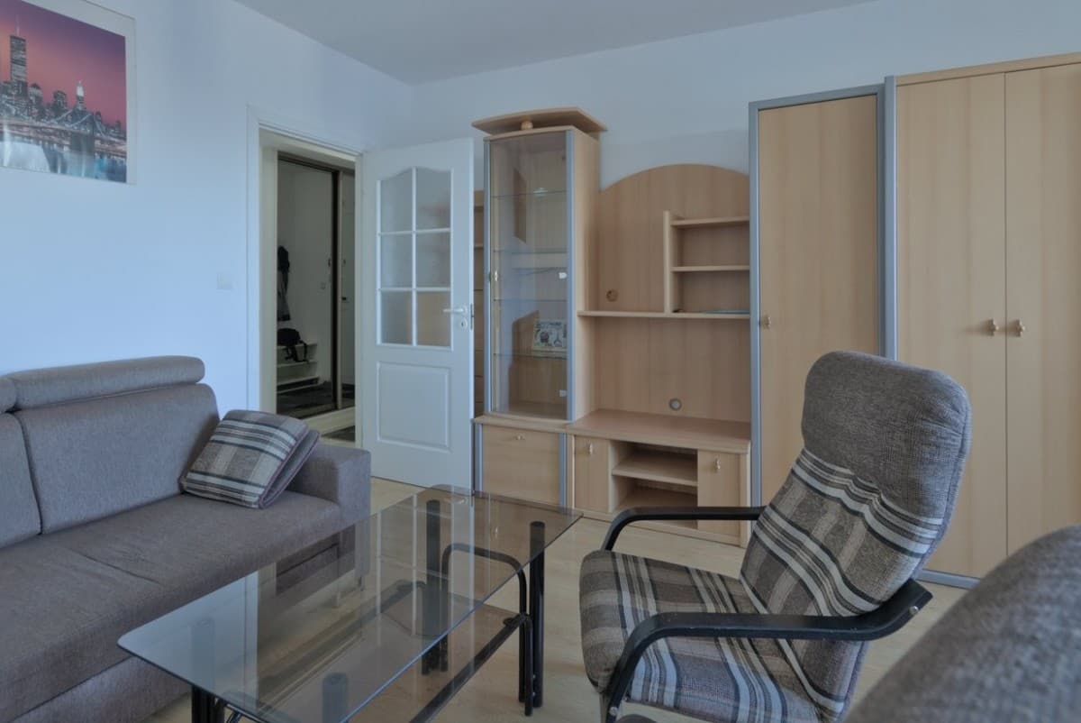 Słoneczne mieszkanie 20m od Metra Płocka, garaż w cenie – 1