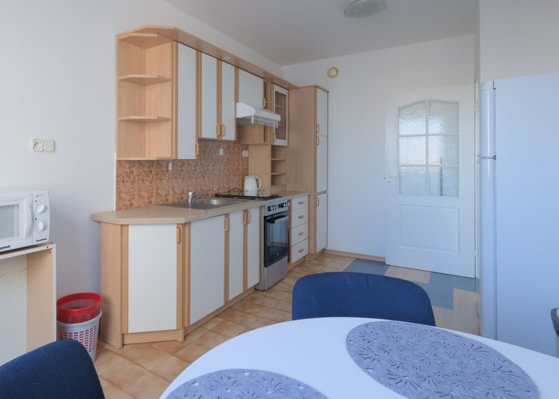 Słoneczne mieszkanie 20m od Metra Płocka, garaż w cenie – 10