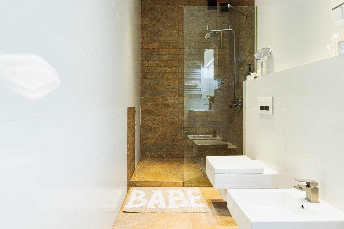 Mieszkanie po remoncie blisko centrum z prywatnością – 4