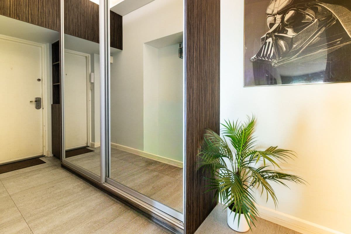 Mieszkanie po remoncie blisko centrum z prywatnością – 5