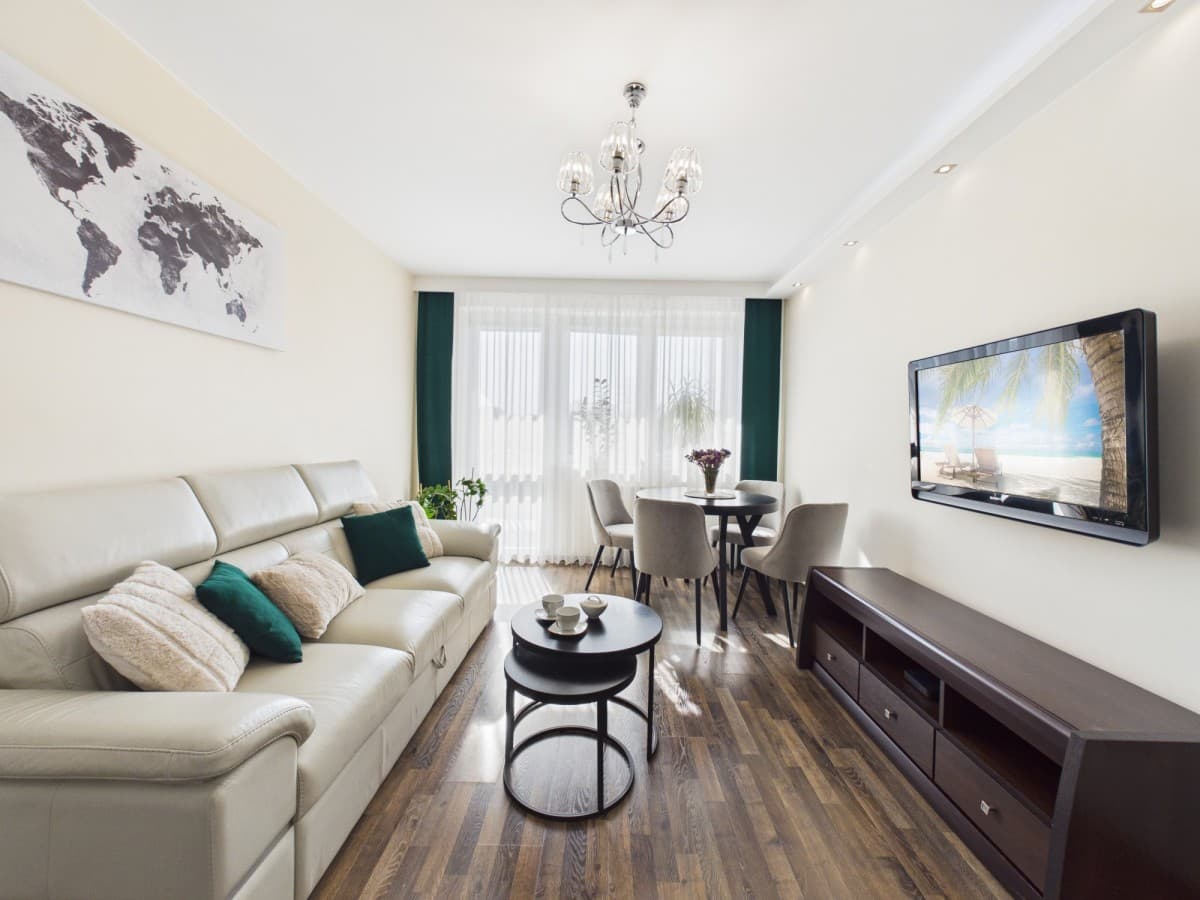 Nowoczesne 3 pokoje z garażem na Gocławku – 1