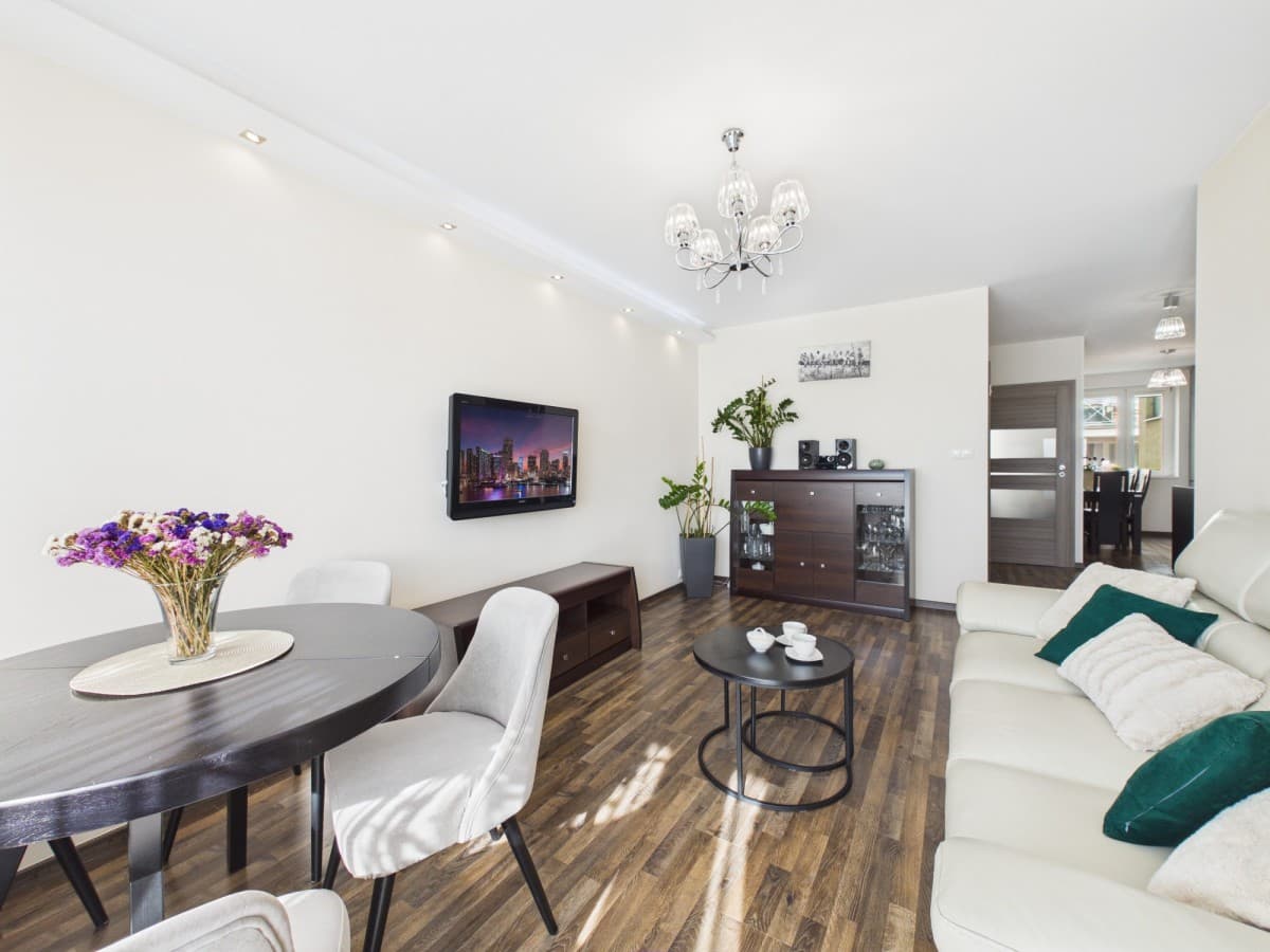 Nowoczesne 3 pokoje z garażem na Gocławku – 2