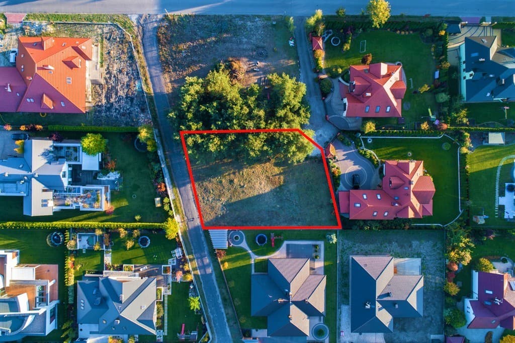 Build-ready residential plot with municipal sewage – 1