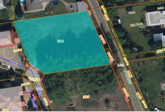 Build-ready residential plot with municipal sewage – 15