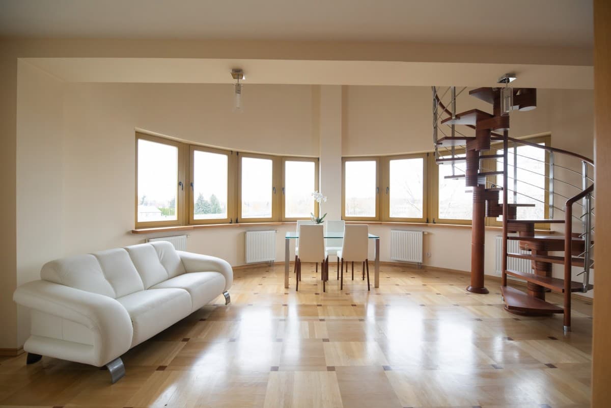 Spacious two-level apartment with pool in Konstancin – 5