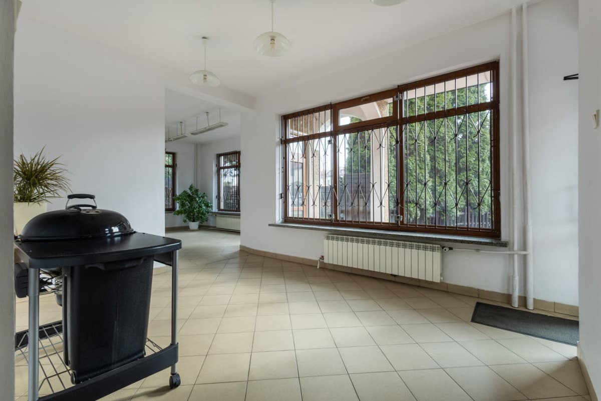 Home and business in one: 3 service units – 2