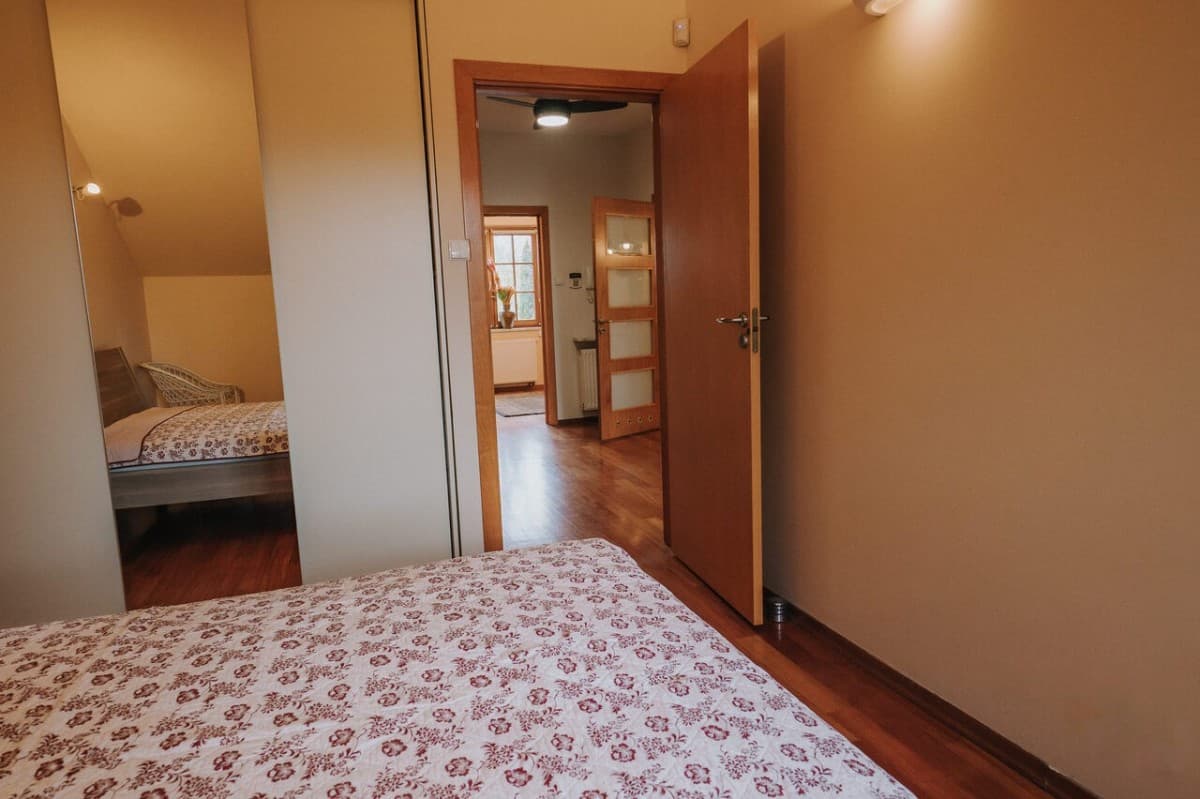 Spacious 4-room middle segment in Konstancin – 12