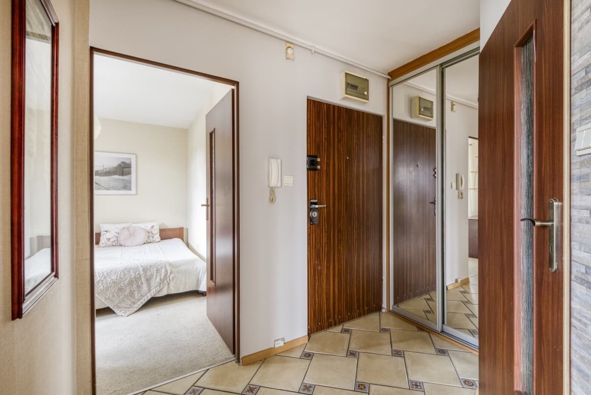 2-room apartment for modernization with balcony in Piaseczno – 6