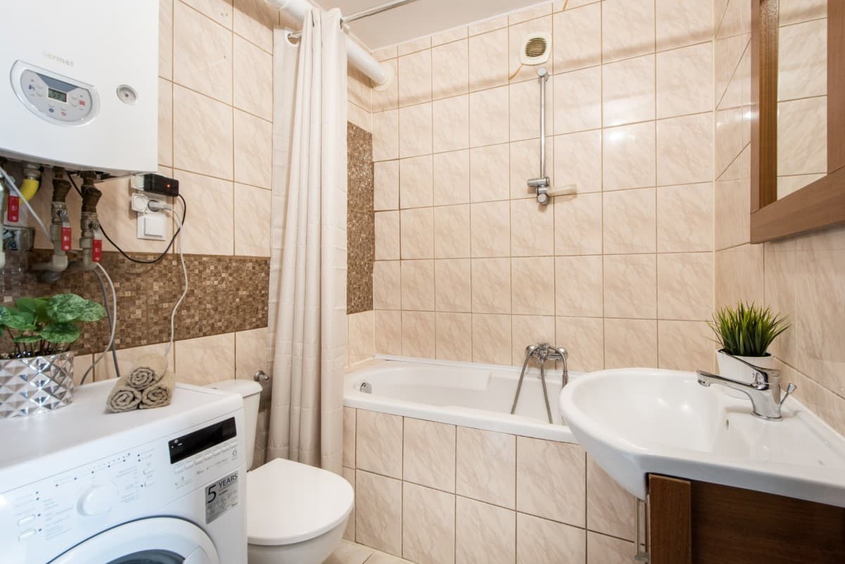 2-room apartment for modernization with balcony in Piaseczno – 12