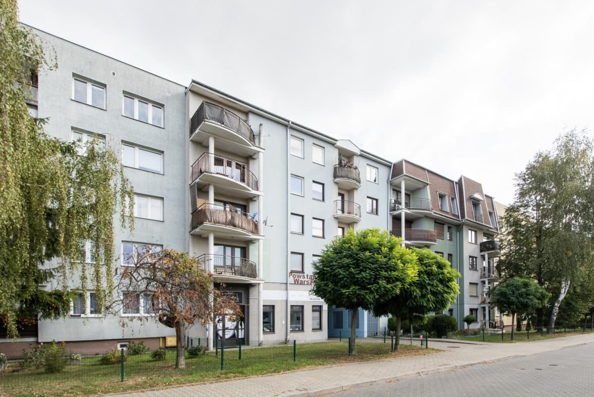 2-room apartment for modernization with balcony in Piaseczno – 1