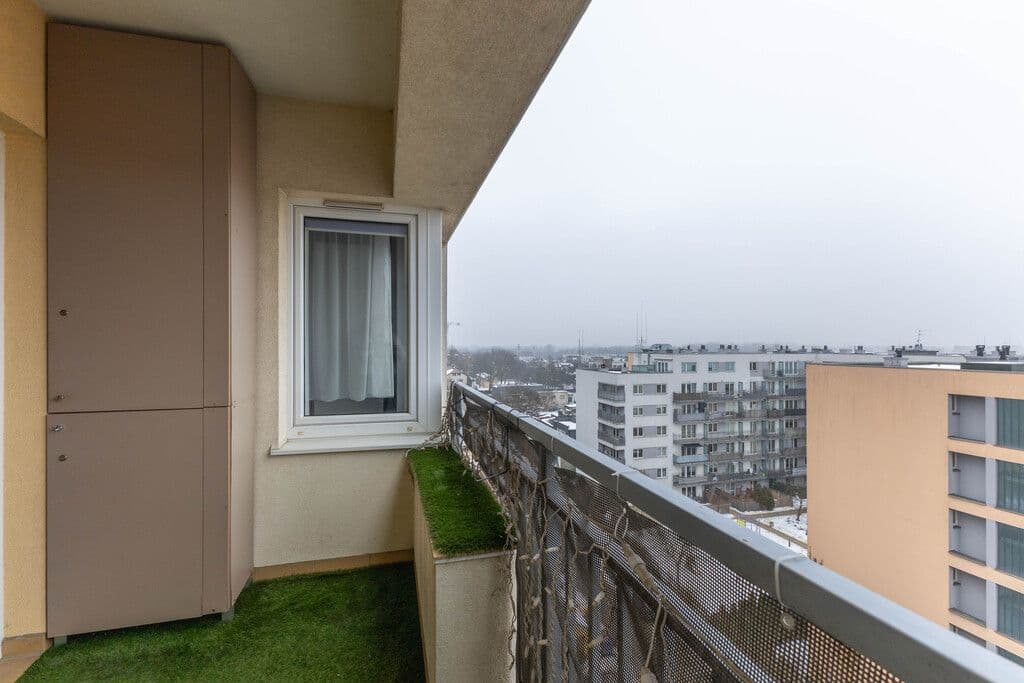 Modern 3-room apartment in secure, green area – 12