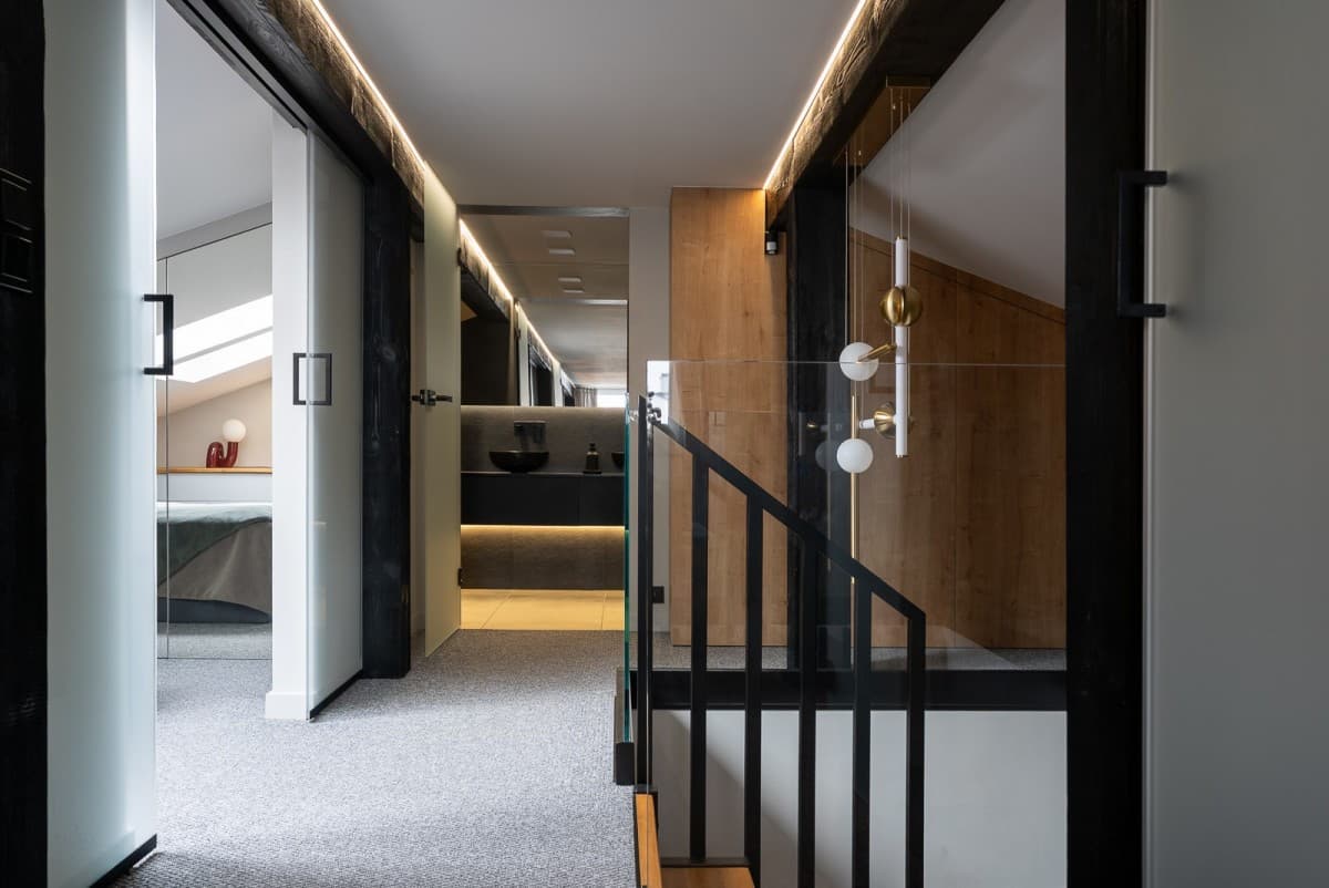 Luxury 4-room duplex apartment with smart home features – 14