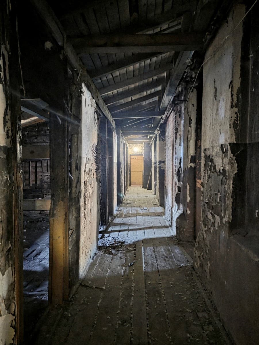 Attic space for adaptation with 240 m2 – 2