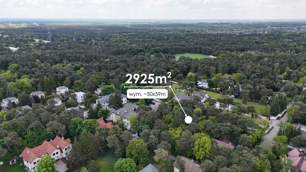 Building plot of 2925 m² for single-family homes – 3