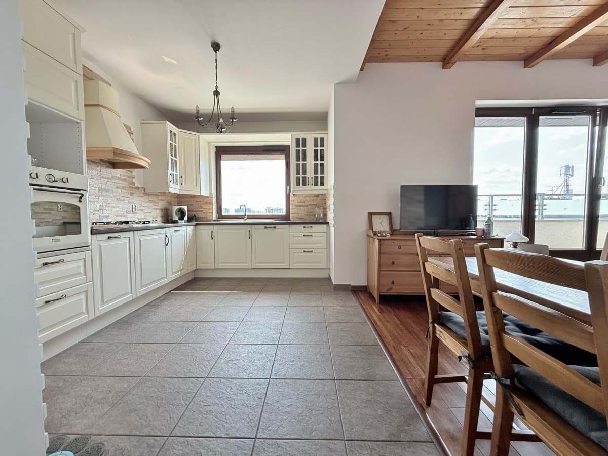 Spacious duplex apartment in closed community – 6