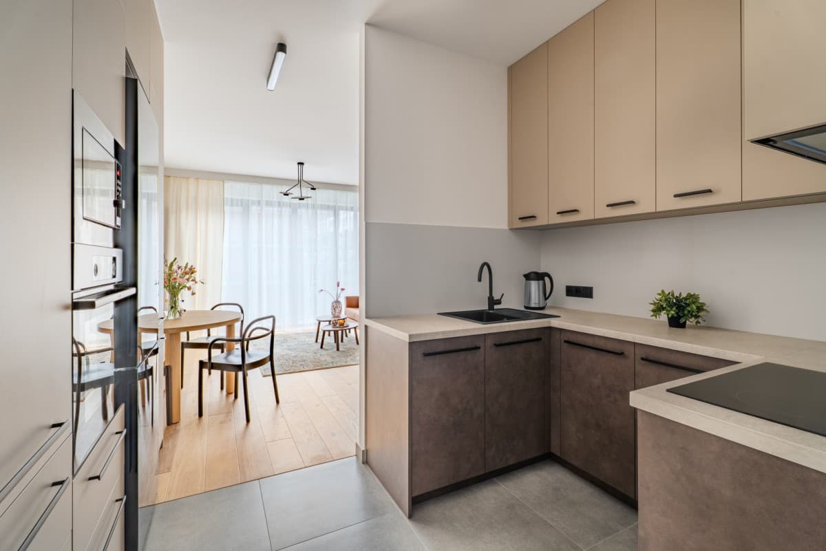 Newly designed 3-room apartment with balcony – 5