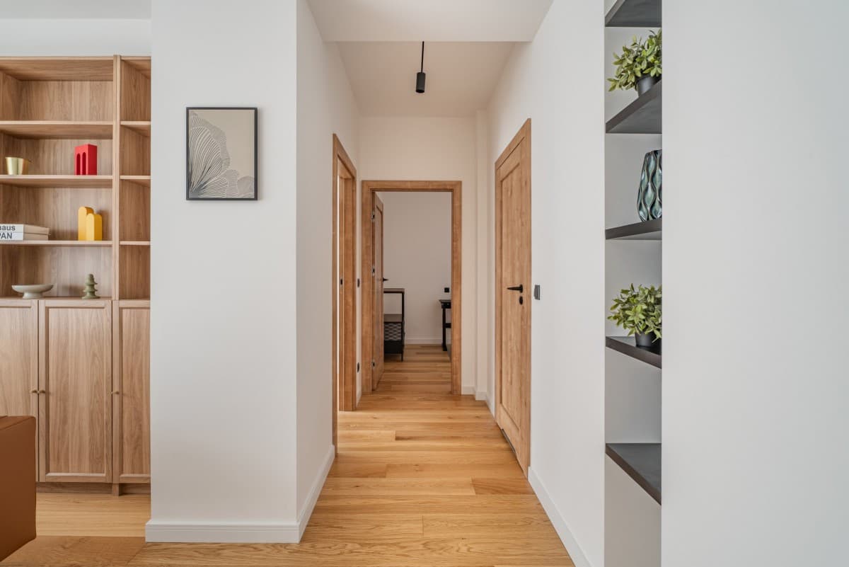 Newly designed 3-room apartment with balcony – 7