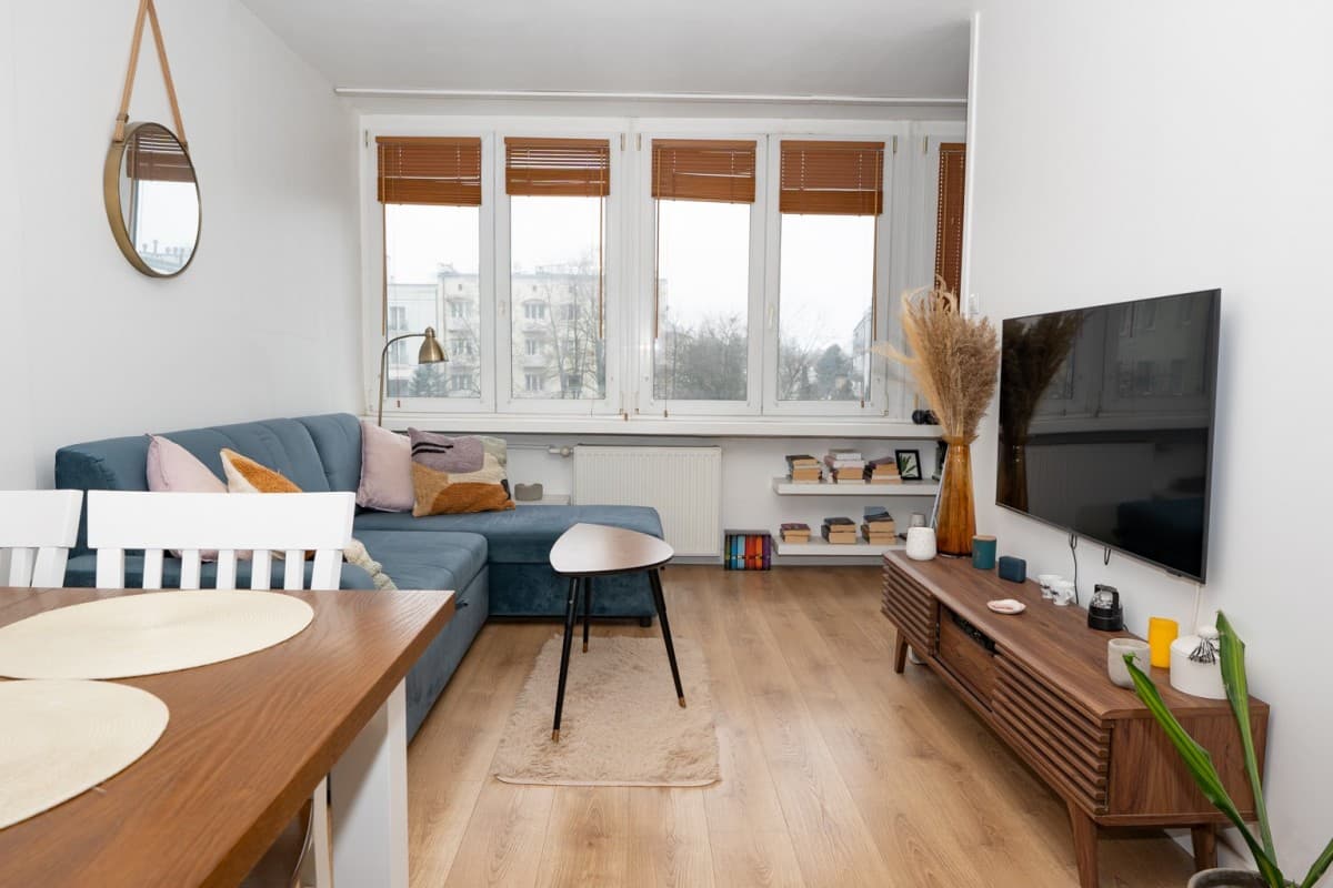 2-room apartment in desirable Old Żoliborz – 4