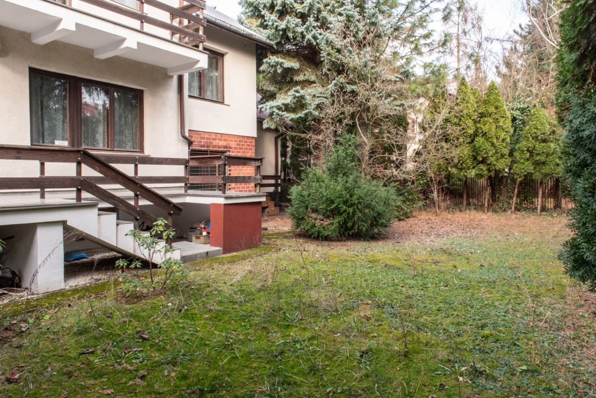 Spacious 10-room house in quiet Bemowo – 2