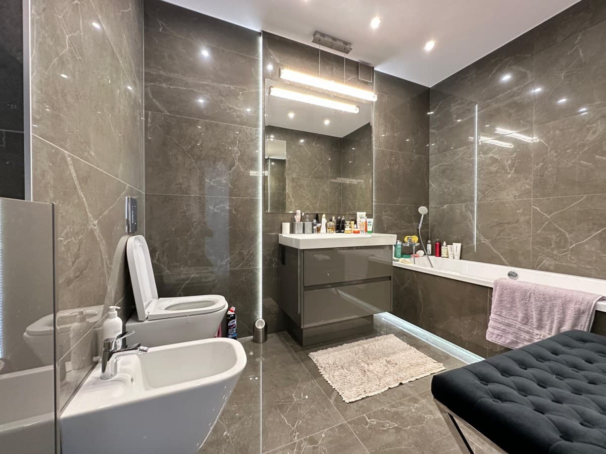 Luxury duplex apartment with private garden – 9