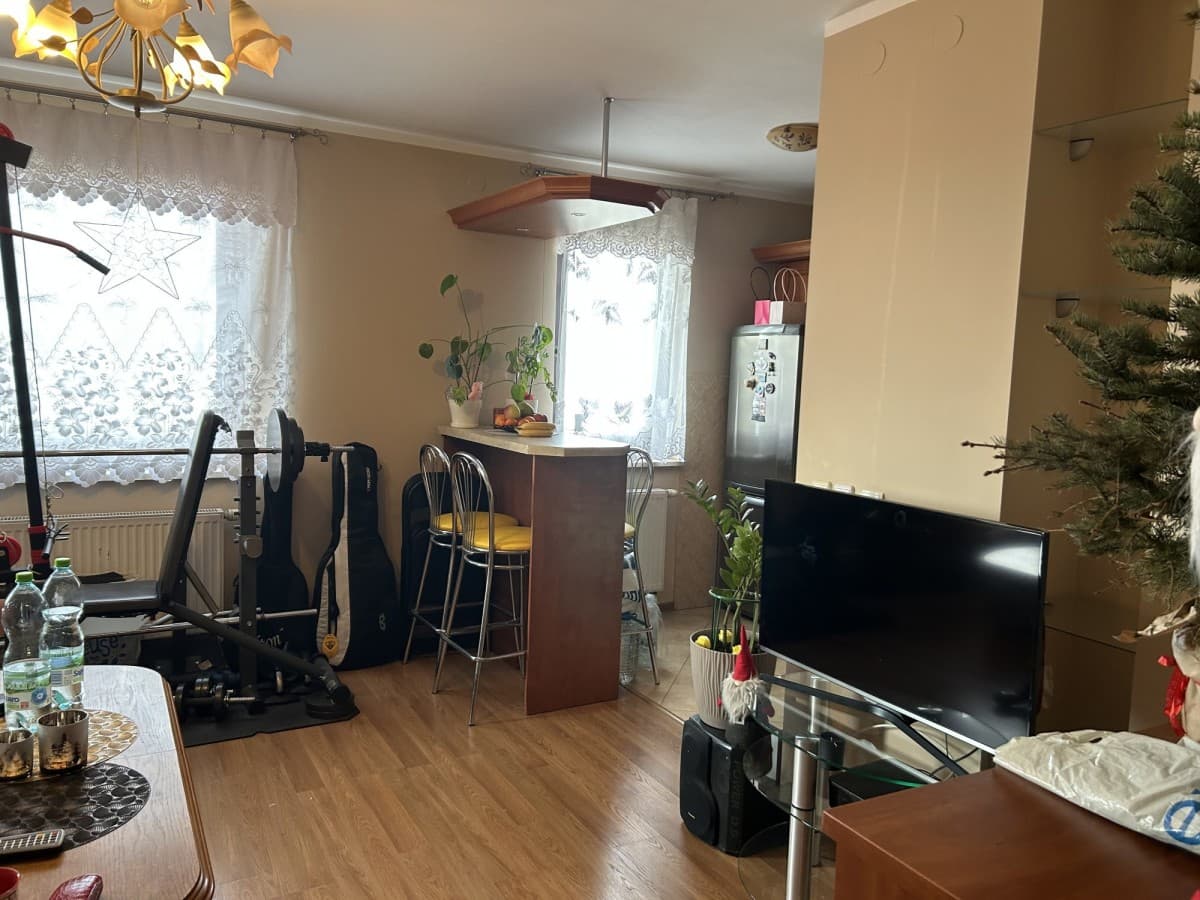 Two-bedroom flat near metro station – 2