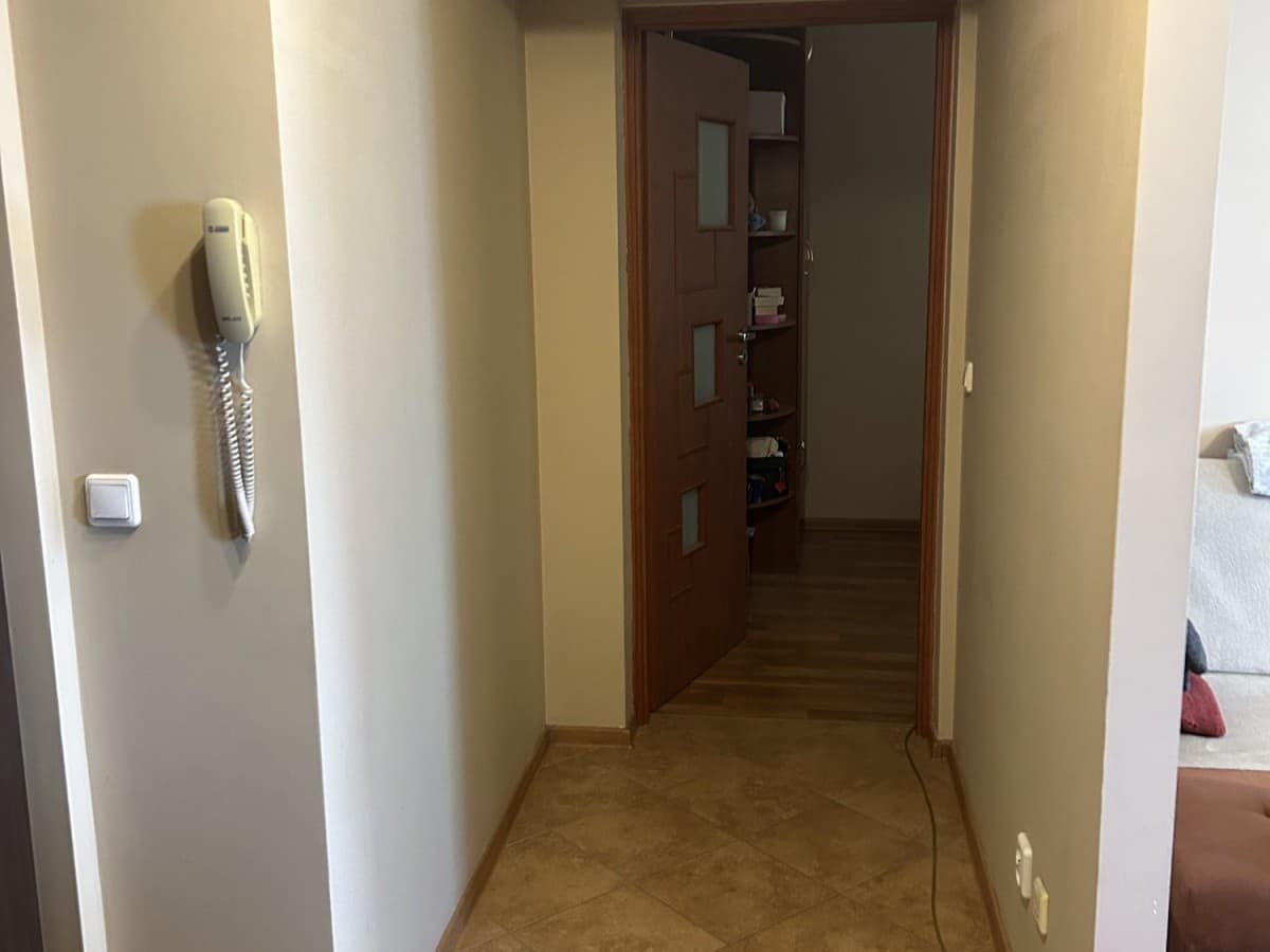 Two-bedroom flat near metro station – 7