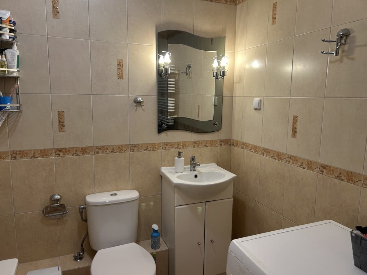 Two-bedroom flat near metro station – 8