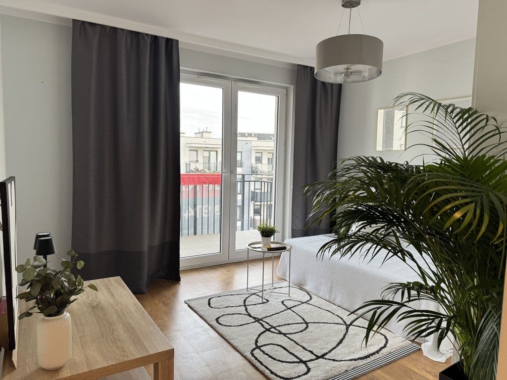 Bright studio with balcony in Żoliborz Artystyczny – 3