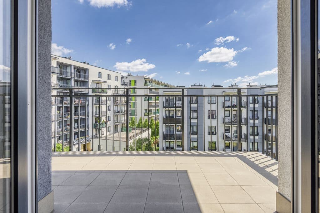 Bright studio with balcony in Żoliborz Artystyczny – 8