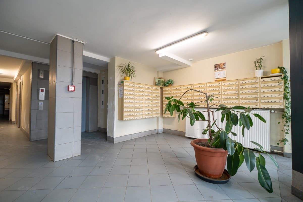 Two-bedroom apartment with stunning views in Żoliborz – 8