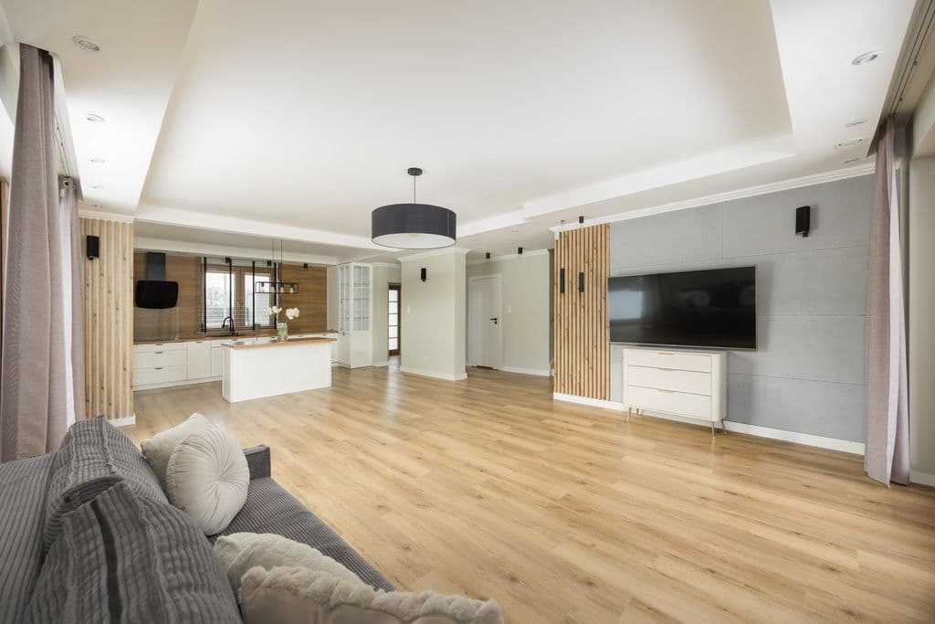 Energy-efficient family home in prestigious Wilanów – 10